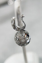 8df0e7f0439a88ebfdb6f02d7e782f12