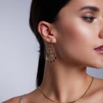 1f052c18409c898f8a5c02663e3098cf