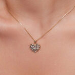 e563bee67585bdbee6e14a0c28c45822